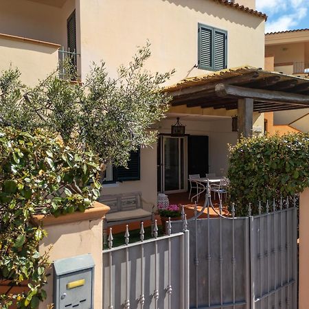 Orosei Home Holidays - Sa Vadde Cala Liberotto Ngoại thất bức ảnh