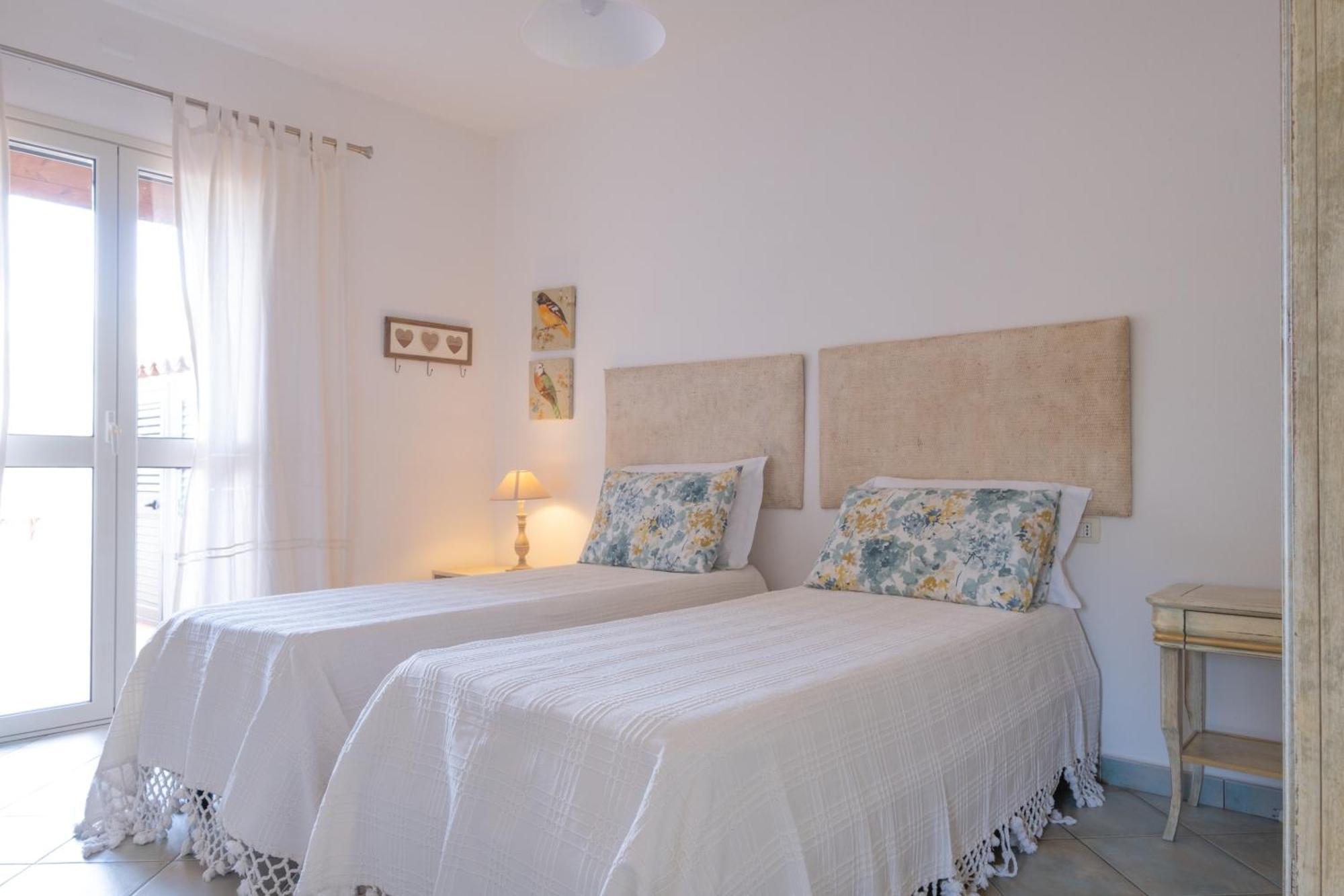 Orosei Home Holidays - Sa Vadde Cala Liberotto Ngoại thất bức ảnh